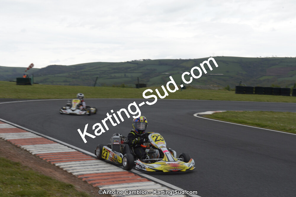 30/04 & 01/05/2016 : 3ème manche du Championnat du Sud 2016 à Belmont sur Rance (Photos Antoine Camblor) 2016 — karting