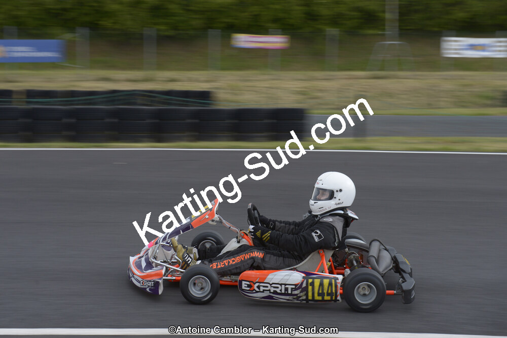 30/04 & 01/05/2016 : 3ème manche du Championnat du Sud 2016 à Belmont sur Rance (Photos Antoine Camblor) 2016 — karting