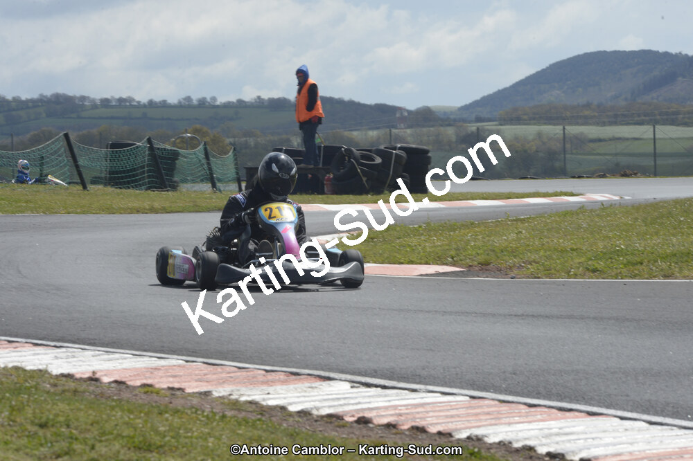 30/04 & 01/05/2016 : 3ème manche du Championnat du Sud 2016 à Belmont sur Rance (Photos Antoine Camblor) 2016 — karting