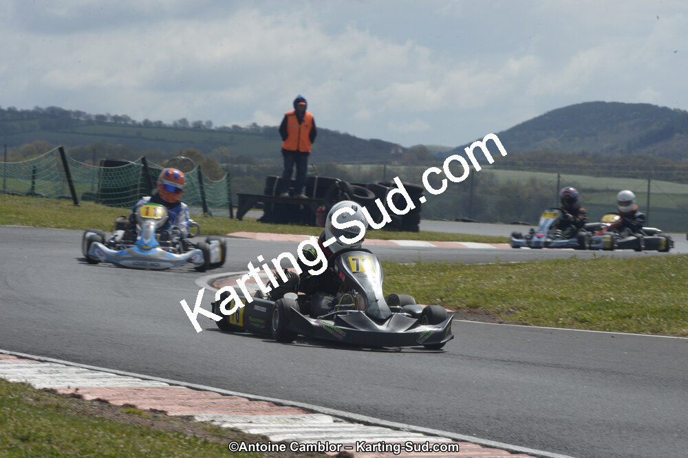 30/04 & 01/05/2016 : 3ème manche du Championnat du Sud 2016 à Belmont sur Rance (Photos Antoine Camblor) 2016 — karting
