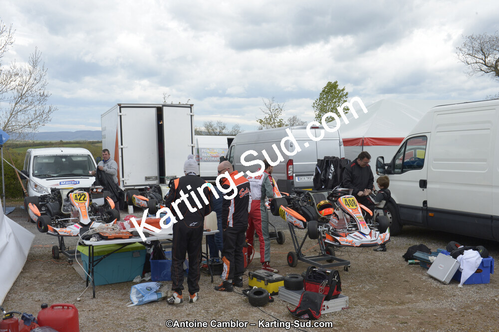 30/04 & 01/05/2016 : 3ème manche du Championnat du Sud 2016 à Belmont sur Rance (Photos Antoine Camblor) 2016 — karting