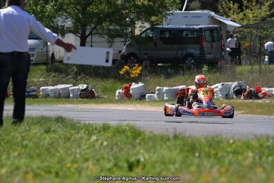 8 & 9/04/2017 : 2ème manche du Championnat du Sud 2017 à Ganges (Photos Stéphane Agnus) 2017 — karting