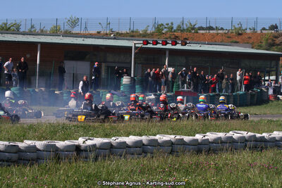 29 & 30/04/2017 : 3ème manche du Championnat du Sud 2017 à Alès et Championnat de Ligue Rhône-Alpes (Photos Stéphane Agnus) 2017 — karting