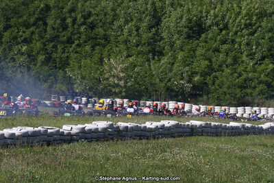 29 & 30/04/2017 : 3ème manche du Championnat du Sud 2017 à Alès et Championnat de Ligue Rhône-Alpes (Photos Stéphane Agnus) 2017 — karting