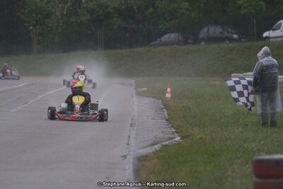 29 & 30/04/2017 : 3ème manche du Championnat du Sud 2017 à Alès et Championnat de Ligue Rhône-Alpes (Photos Stéphane Agnus) 2017 — karting