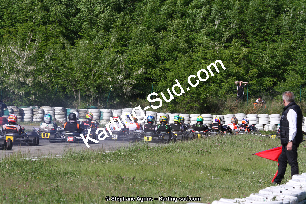 29 & 30/04/2017 : 3ème manche du Championnat du Sud 2017 à Alès et Championnat de Ligue Rhône-Alpes (Photos Stéphane Agnus) 2017 — karting