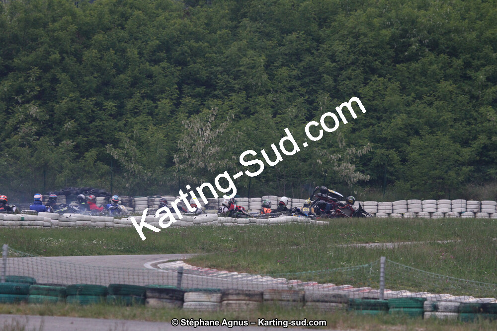 29 & 30/04/2017 : 3ème manche du Championnat du Sud 2017 à Alès et Championnat de Ligue Rhône-Alpes (Photos Stéphane Agnus) 2017 — karting