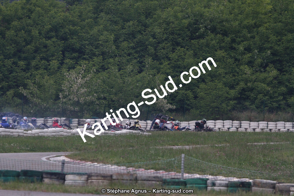 29 & 30/04/2017 : 3ème manche du Championnat du Sud 2017 à Alès et Championnat de Ligue Rhône-Alpes (Photos Stéphane Agnus) 2017 — karting