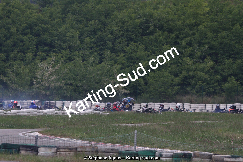 29 & 30/04/2017 : 3ème manche du Championnat du Sud 2017 à Alès et Championnat de Ligue Rhône-Alpes (Photos Stéphane Agnus) 2017 — karting