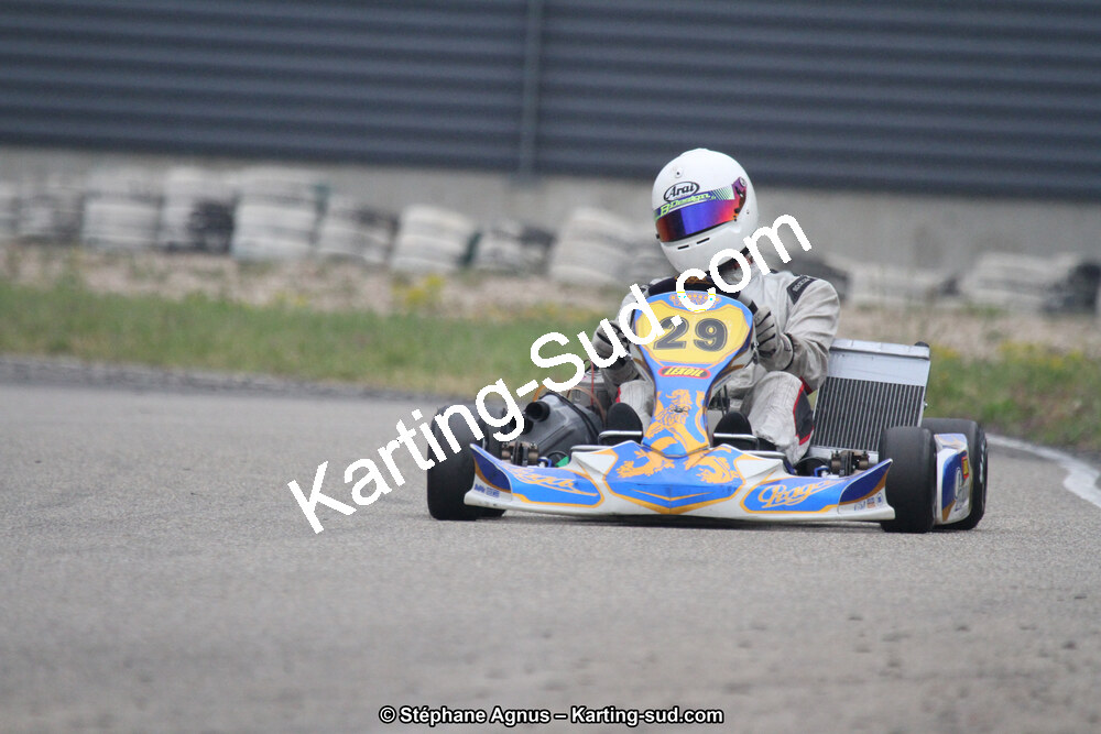 29 & 30/04/2017 : 3ème manche du Championnat du Sud 2017 à Alès et Championnat de Ligue Rhône-Alpes (Photos Stéphane Agnus) 2017 — karting