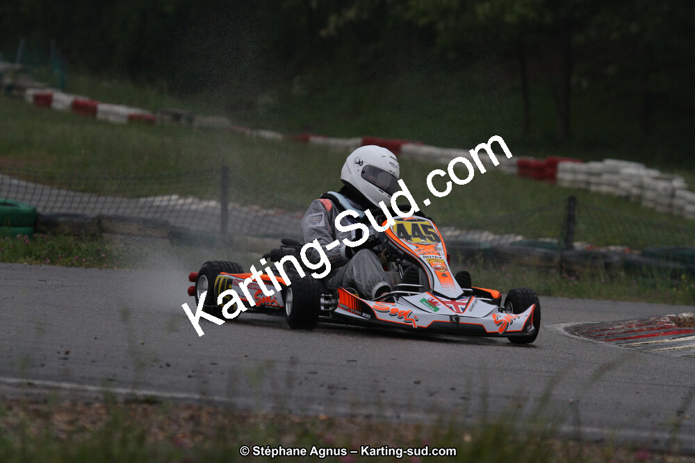 29 & 30/04/2017 : 3ème manche du Championnat du Sud 2017 à Alès et Championnat de Ligue Rhône-Alpes (Photos Stéphane Agnus) 2017 — karting
