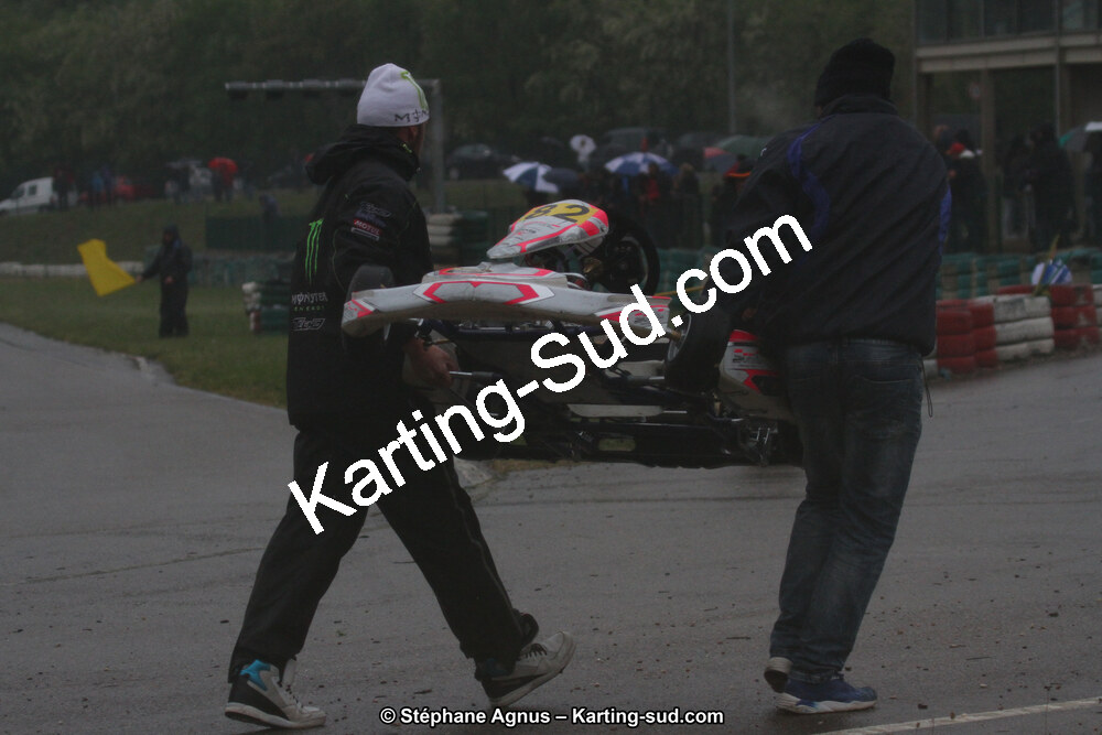29 & 30/04/2017 : 3ème manche du Championnat du Sud 2017 à Alès et Championnat de Ligue Rhône-Alpes (Photos Stéphane Agnus) 2017 — karting