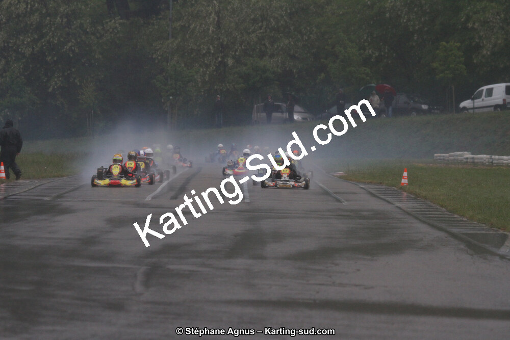 29 & 30/04/2017 : 3ème manche du Championnat du Sud 2017 à Alès et Championnat de Ligue Rhône-Alpes (Photos Stéphane Agnus) 2017 — karting