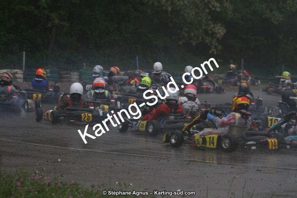 29 & 30/04/2017 : 3ème manche du Championnat du Sud 2017 à Alès et Championnat de Ligue Rhône-Alpes (Photos Stéphane Agnus) 2017 — karting