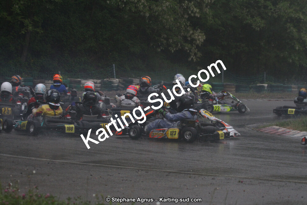 29 & 30/04/2017 : 3ème manche du Championnat du Sud 2017 à Alès et Championnat de Ligue Rhône-Alpes (Photos Stéphane Agnus) 2017 — karting