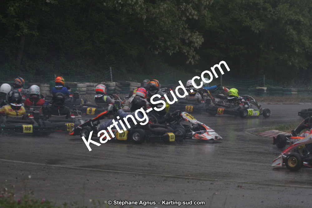 29 & 30/04/2017 : 3ème manche du Championnat du Sud 2017 à Alès et Championnat de Ligue Rhône-Alpes (Photos Stéphane Agnus) 2017 — karting