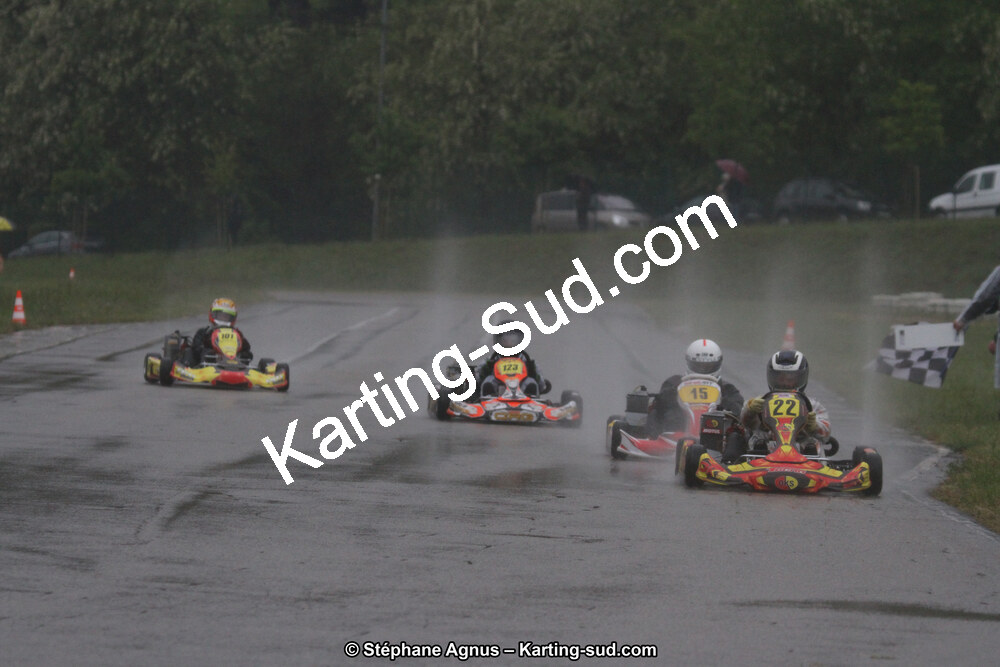 29 & 30/04/2017 : 3ème manche du Championnat du Sud 2017 à Alès et Championnat de Ligue Rhône-Alpes (Photos Stéphane Agnus) 2017 — karting