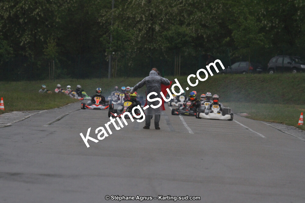29 & 30/04/2017 : 3ème manche du Championnat du Sud 2017 à Alès et Championnat de Ligue Rhône-Alpes (Photos Stéphane Agnus) 2017 — karting