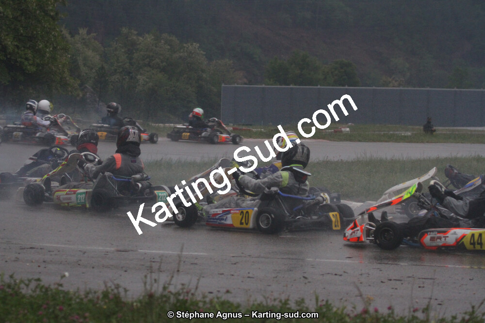 29 & 30/04/2017 : 3ème manche du Championnat du Sud 2017 à Alès et Championnat de Ligue Rhône-Alpes (Photos Stéphane Agnus) 2017 — karting