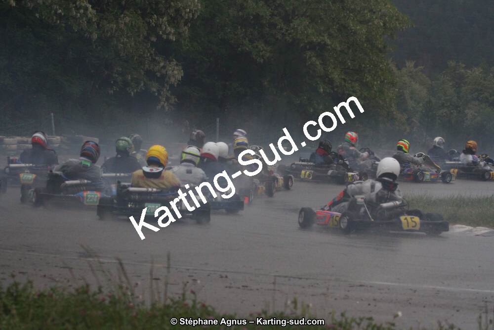 29 & 30/04/2017 : 3ème manche du Championnat du Sud 2017 à Alès et Championnat de Ligue Rhône-Alpes (Photos Stéphane Agnus) 2017 — karting