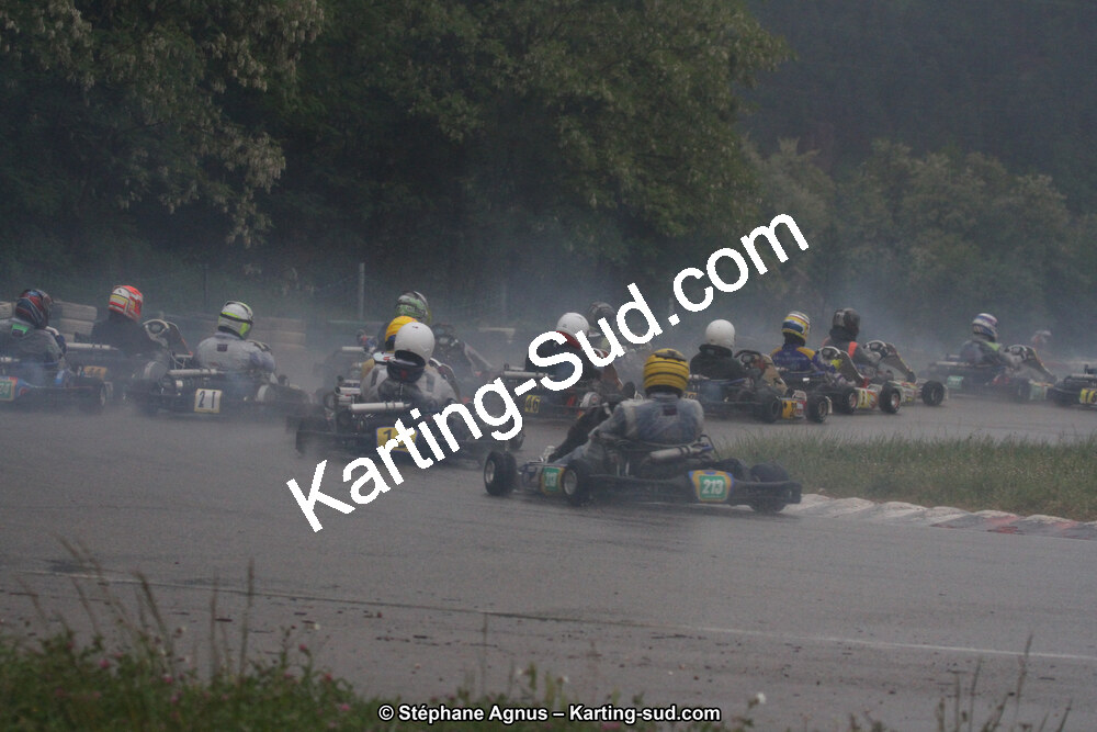 29 & 30/04/2017 : 3ème manche du Championnat du Sud 2017 à Alès et Championnat de Ligue Rhône-Alpes (Photos Stéphane Agnus) 2017 — karting