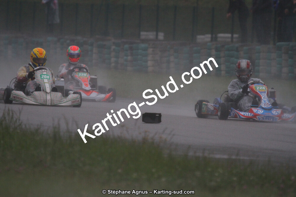 29 & 30/04/2017 : 3ème manche du Championnat du Sud 2017 à Alès et Championnat de Ligue Rhône-Alpes (Photos Stéphane Agnus) 2017 — karting