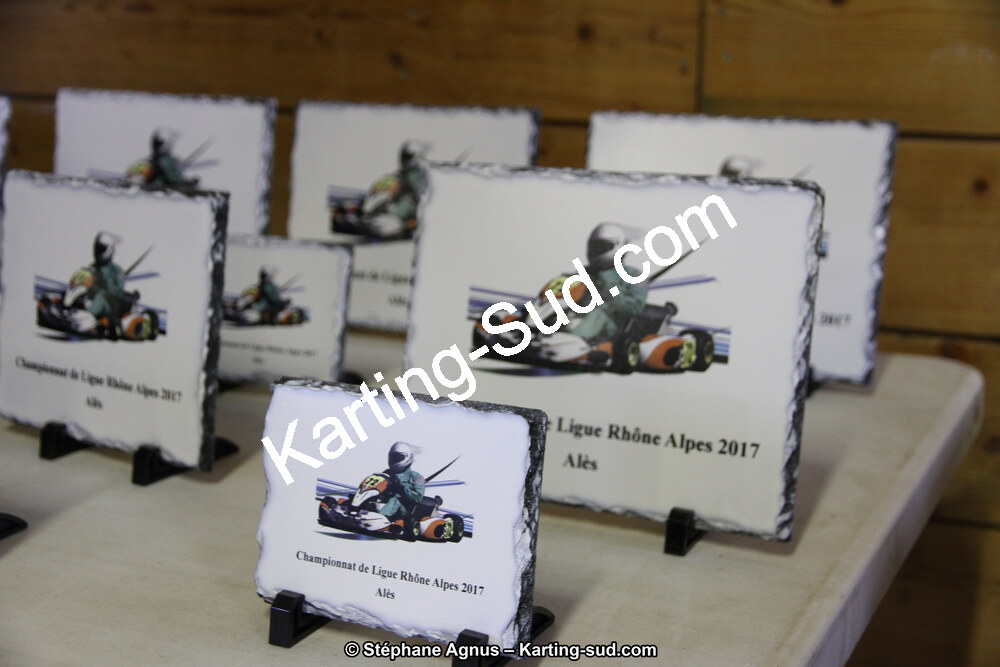 29 & 30/04/2017 : 3ème manche du Championnat du Sud 2017 à Alès et Championnat de Ligue Rhône-Alpes (Photos Stéphane Agnus) 2017 — karting