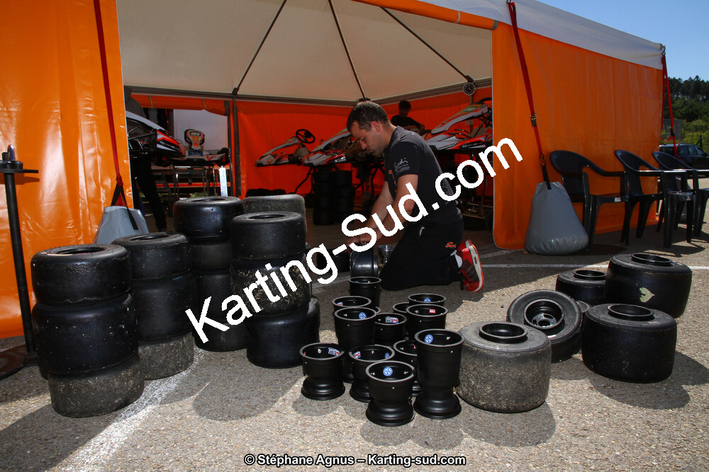 29 & 30/04/2017 : 3ème manche du Championnat du Sud 2017 à Alès et Championnat de Ligue Rhône-Alpes (Photos Stéphane Agnus) 2017 — karting