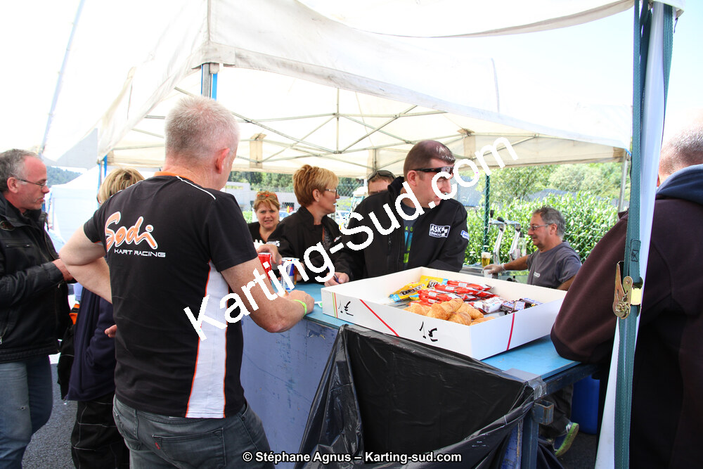 29 & 30/04/2017 : 3ème manche du Championnat du Sud 2017 à Alès et Championnat de Ligue Rhône-Alpes (Photos Stéphane Agnus) 2017 — karting
