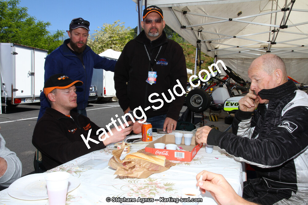 29 & 30/04/2017 : 3ème manche du Championnat du Sud 2017 à Alès et Championnat de Ligue Rhône-Alpes (Photos Stéphane Agnus) 2017 — karting