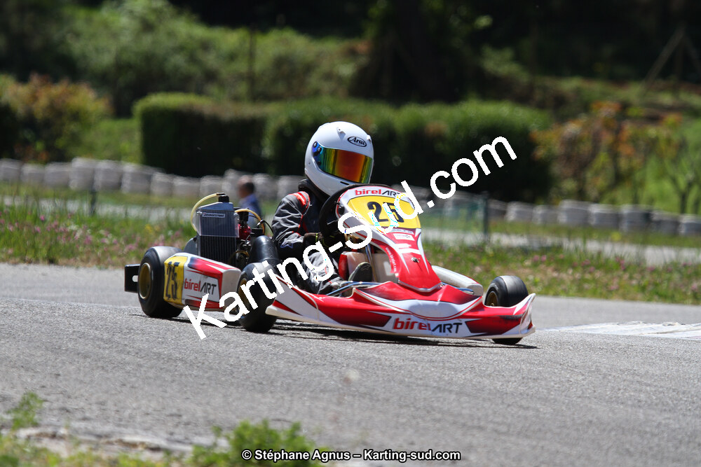 29 & 30/04/2017 : 3ème manche du Championnat du Sud 2017 à Alès et Championnat de Ligue Rhône-Alpes (Photos Stéphane Agnus) 2017 — karting