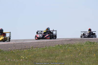 19,20 & 21/05/2017 : Championnat de France Long Circuit KZ2, KZ2 Master et KZ2 Gentleman, Championnat de France Open Superkart 250, Trophée Long Circuit TTI (Photos Stéphane Agnus et Thomas Suzanne) 2017 — karting