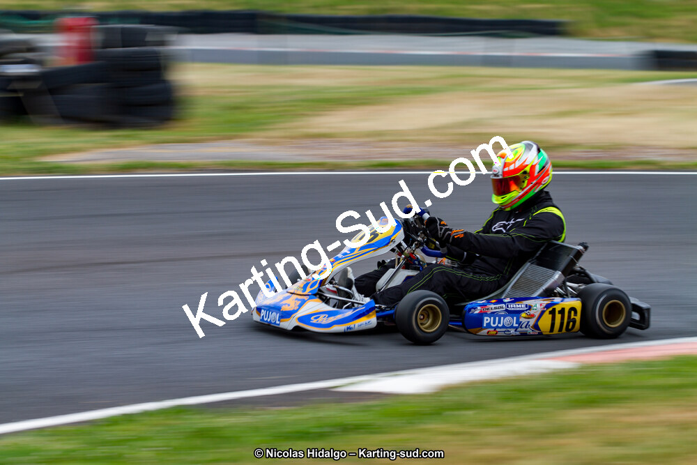 IMG_1695.jpg