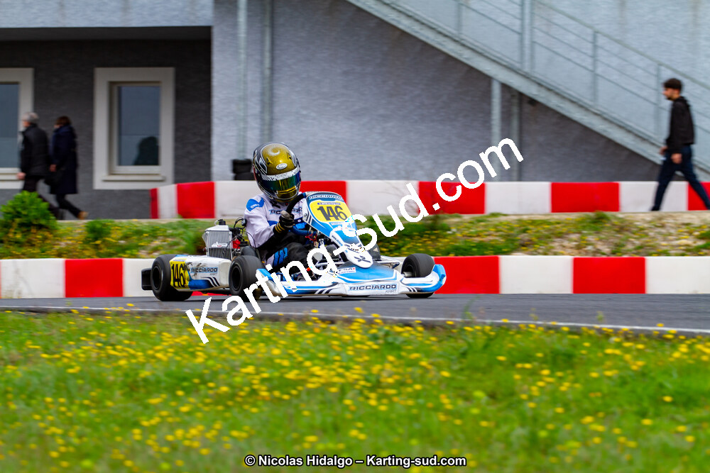 IMG_5805.jpg
