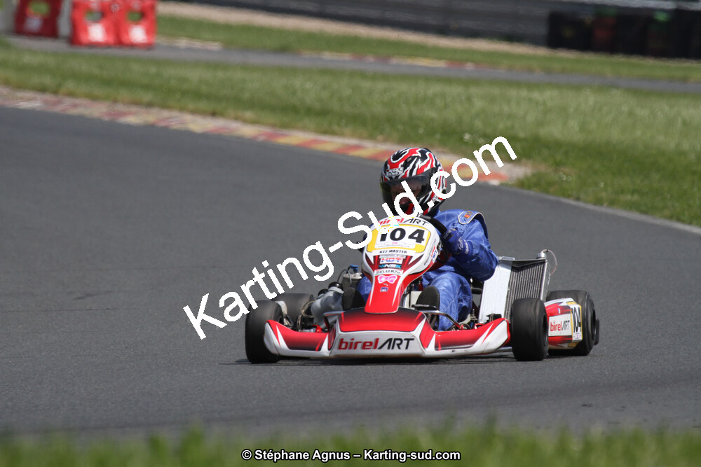 18 – 19 – 20/05/2018 : 1ère manche du Championnat de France Long Circuit 2018 et Trophée TTI Carbone à La Châtre (Photos Stéphane Agnus) 2018 — karting