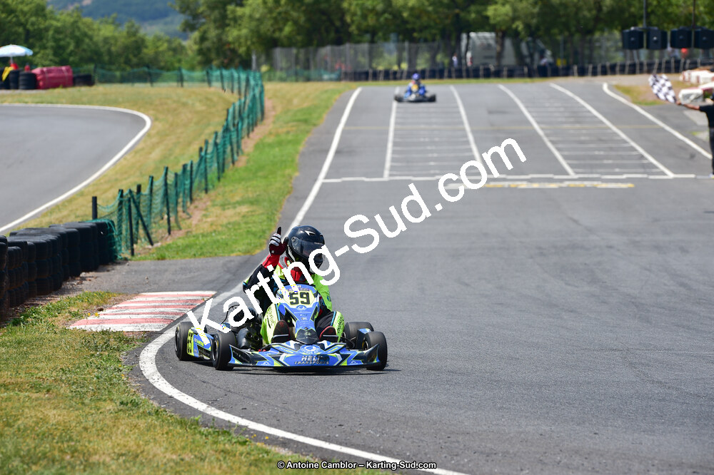 D4S_8827.jpg