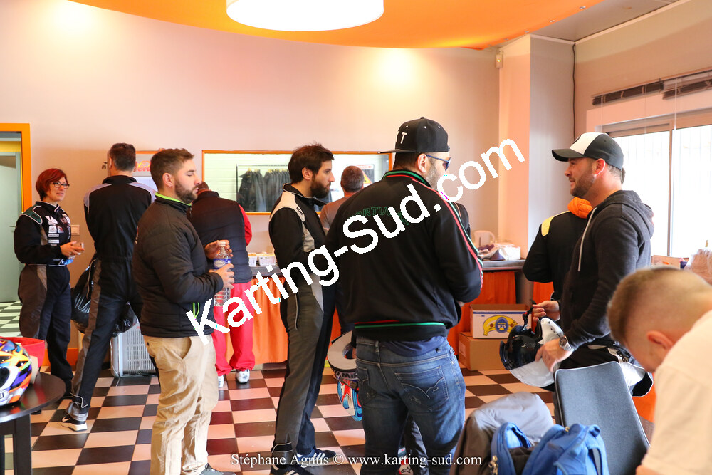 Marie PUGINIER ESCOT — 04/11/2018 : Endurance Loisir 4T Razbitumes à Karting 2 Muret (Photos Stéphane Agnus) 2018 — karting