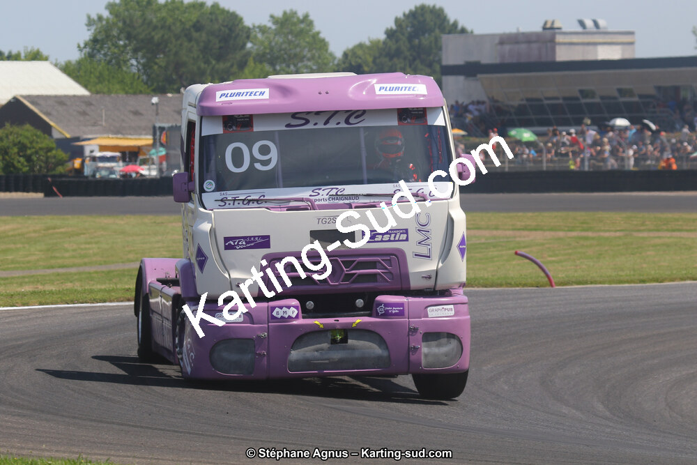 23/06/2019 : 2ème manche du Championnat de France Superkart et Grand Prix Camion à Nogaro (Photos Stéphane Agnus) 2019 — karting