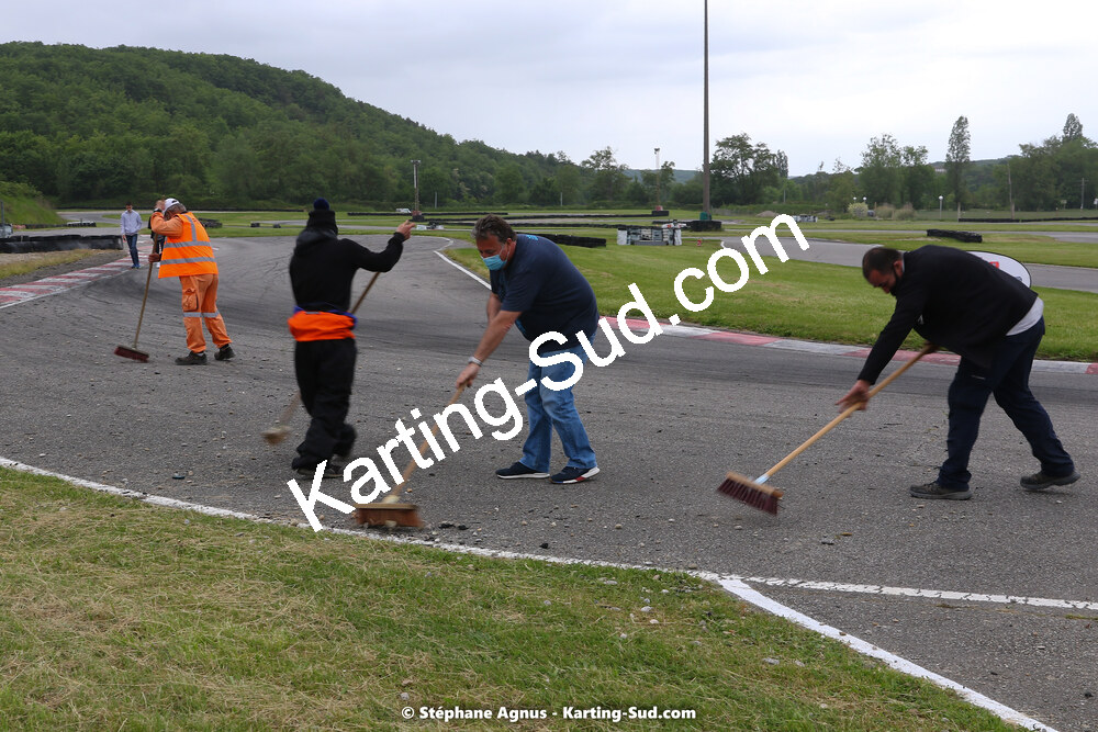 22 & 23/05/2021 : 1ère manche du Championnat du Sud à Aigues-Vives (photos Stéphane Agnus) 2021 — karting