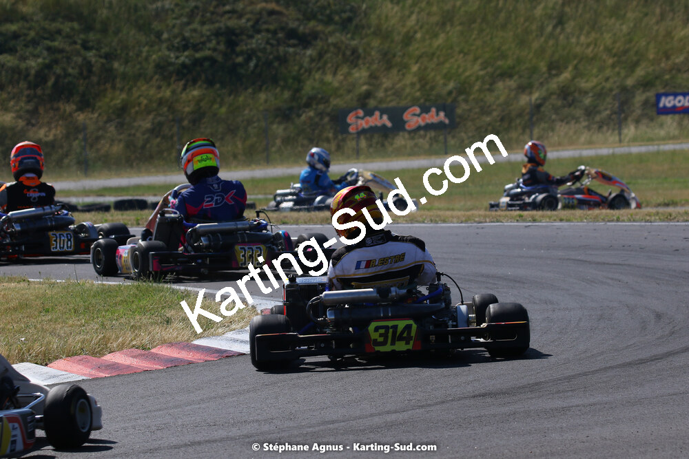 12 & 13/06/2021 : 1ère manche des IAME Series France à Muret (photos Stéphane Agnus) 2021 — karting