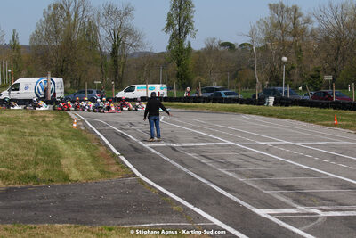 16 & 17/04/2022 : 3ème manche du Championnat du Sud 2022 au circuit d’Aigues-Vives (photos Stéphane Agnus) 2022 — karting