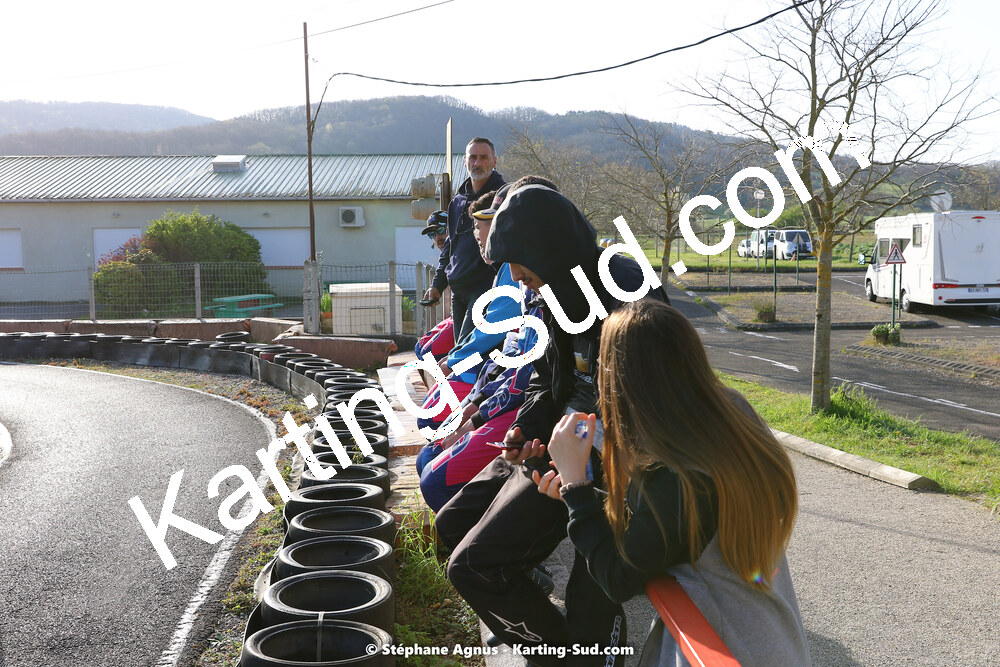 16 & 17/04/2022 : 3ème manche du Championnat du Sud 2022 au circuit d’Aigues-Vives (photos Stéphane Agnus) 2022 — karting
