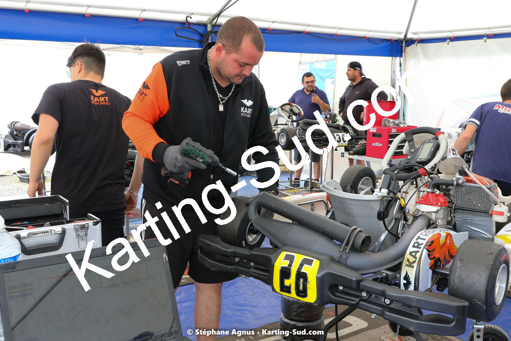16 & 17/04/2022 : 3ème manche du Championnat du Sud 2022 au circuit d’Aigues-Vives (photos Stéphane Agnus) 2022 — karting
