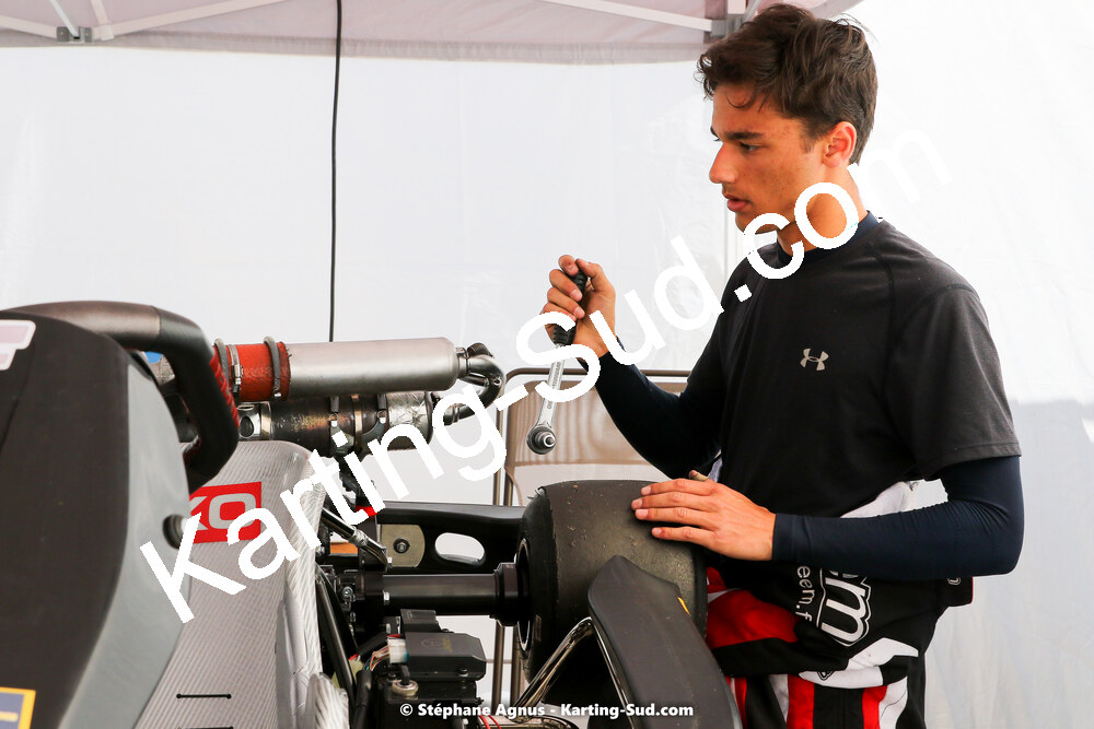 16 & 17/04/2022 : 3ème manche du Championnat du Sud 2022 au circuit d’Aigues-Vives (photos Stéphane Agnus) 2022 — karting