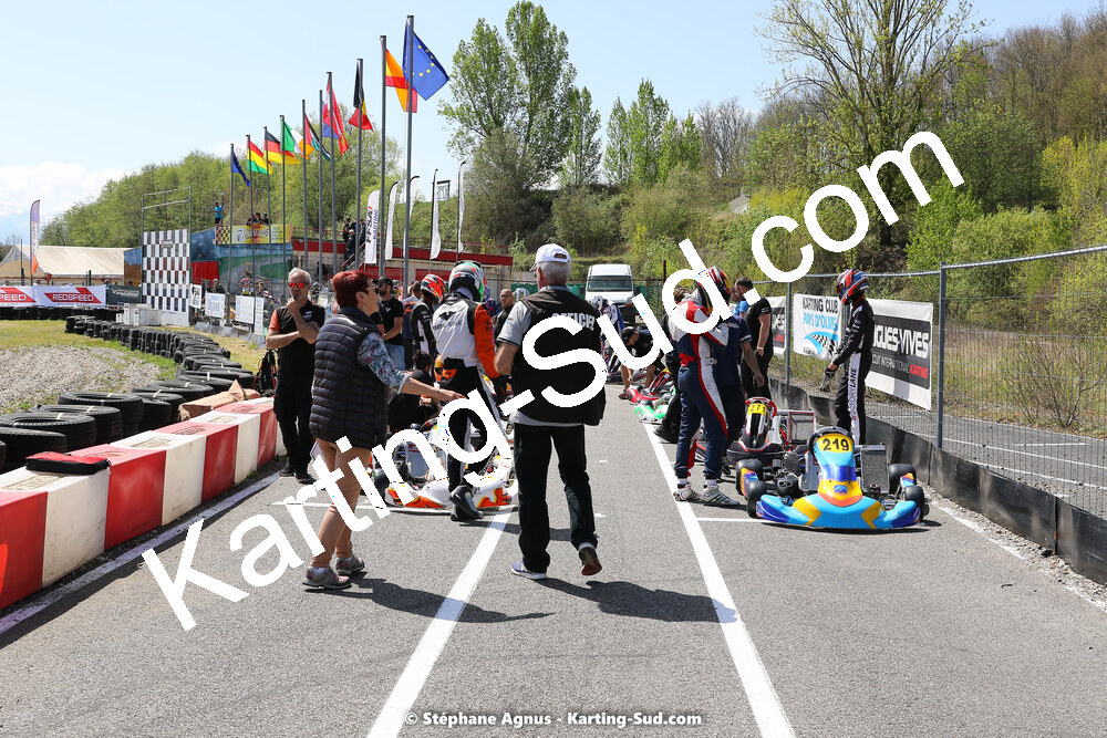 16 & 17/04/2022 : 3ème manche du Championnat du Sud 2022 au circuit d’Aigues-Vives (photos Stéphane Agnus) 2022 — karting