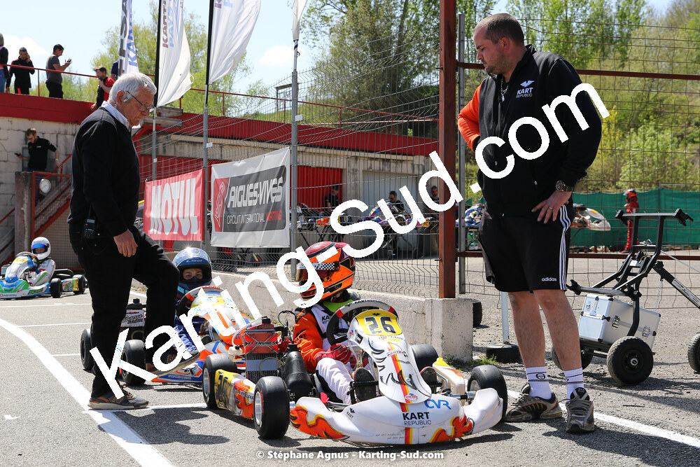 16 & 17/04/2022 : 3ème manche du Championnat du Sud 2022 au circuit d’Aigues-Vives (photos Stéphane Agnus) 2022 — karting