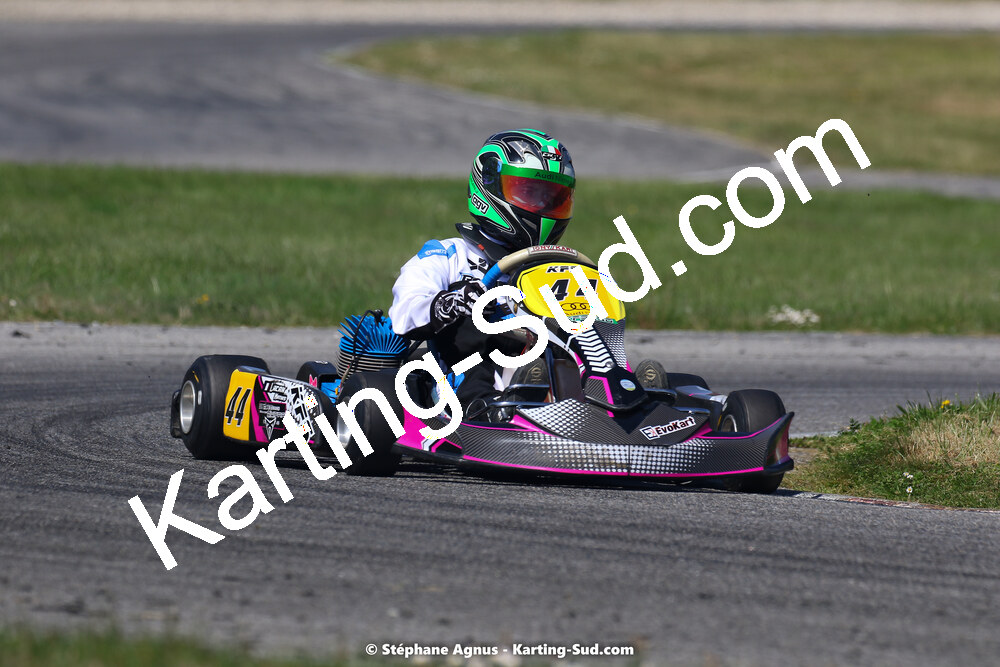 16 & 17/04/2022 : 3ème manche du Championnat du Sud 2022 au circuit d’Aigues-Vives (photos Stéphane Agnus) 2022 — karting