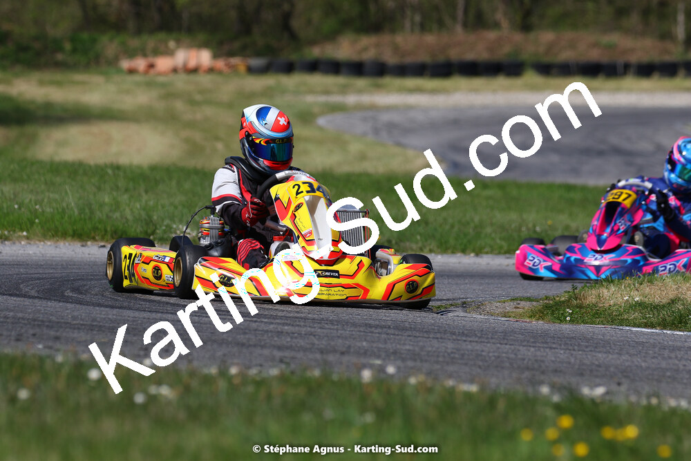 16 & 17/04/2022 : 3ème manche du Championnat du Sud 2022 au circuit d’Aigues-Vives (photos Stéphane Agnus) 2022 — karting