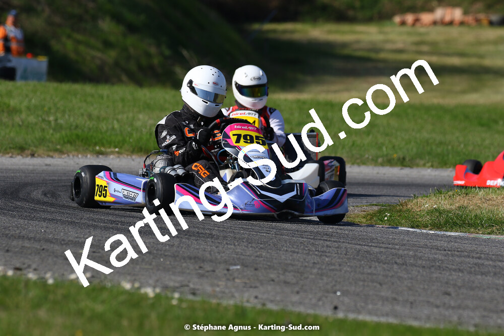 16 & 17/04/2022 : 3ème manche du Championnat du Sud 2022 au circuit d’Aigues-Vives (photos Stéphane Agnus) 2022 — karting