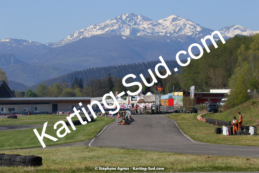 16 & 17/04/2022 : 3ème manche du Championnat du Sud 2022 au circuit d’Aigues-Vives (photos Stéphane Agnus) 2022 — karting